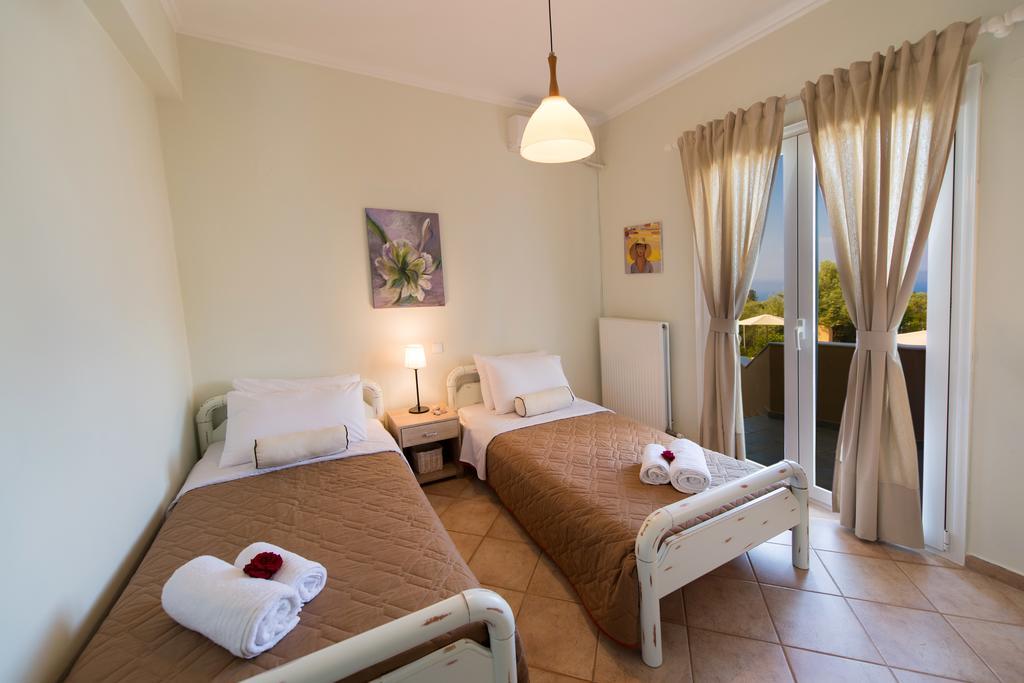 Villa Marilia Tsoukaládhes Buitenkant foto