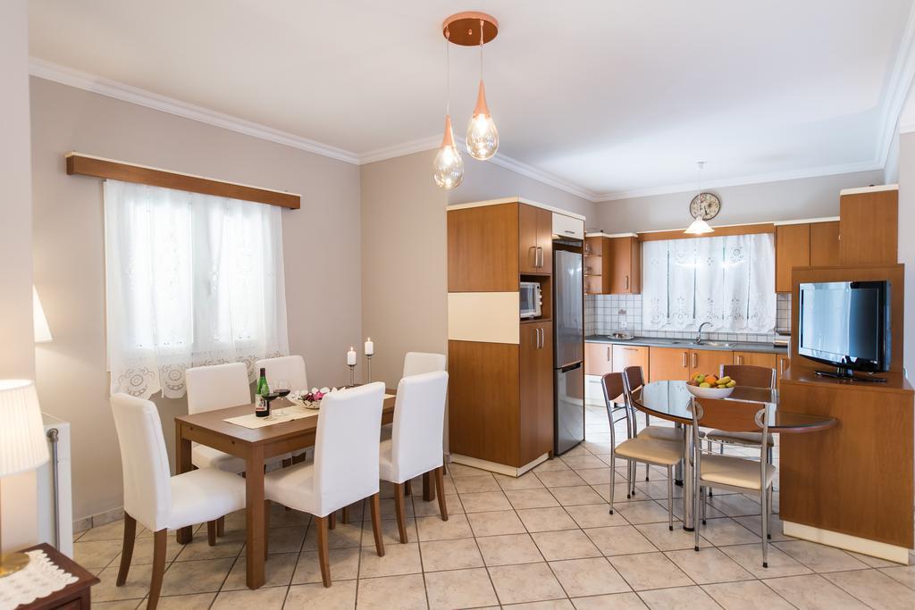 Villa Marilia Tsoukaládhes Buitenkant foto